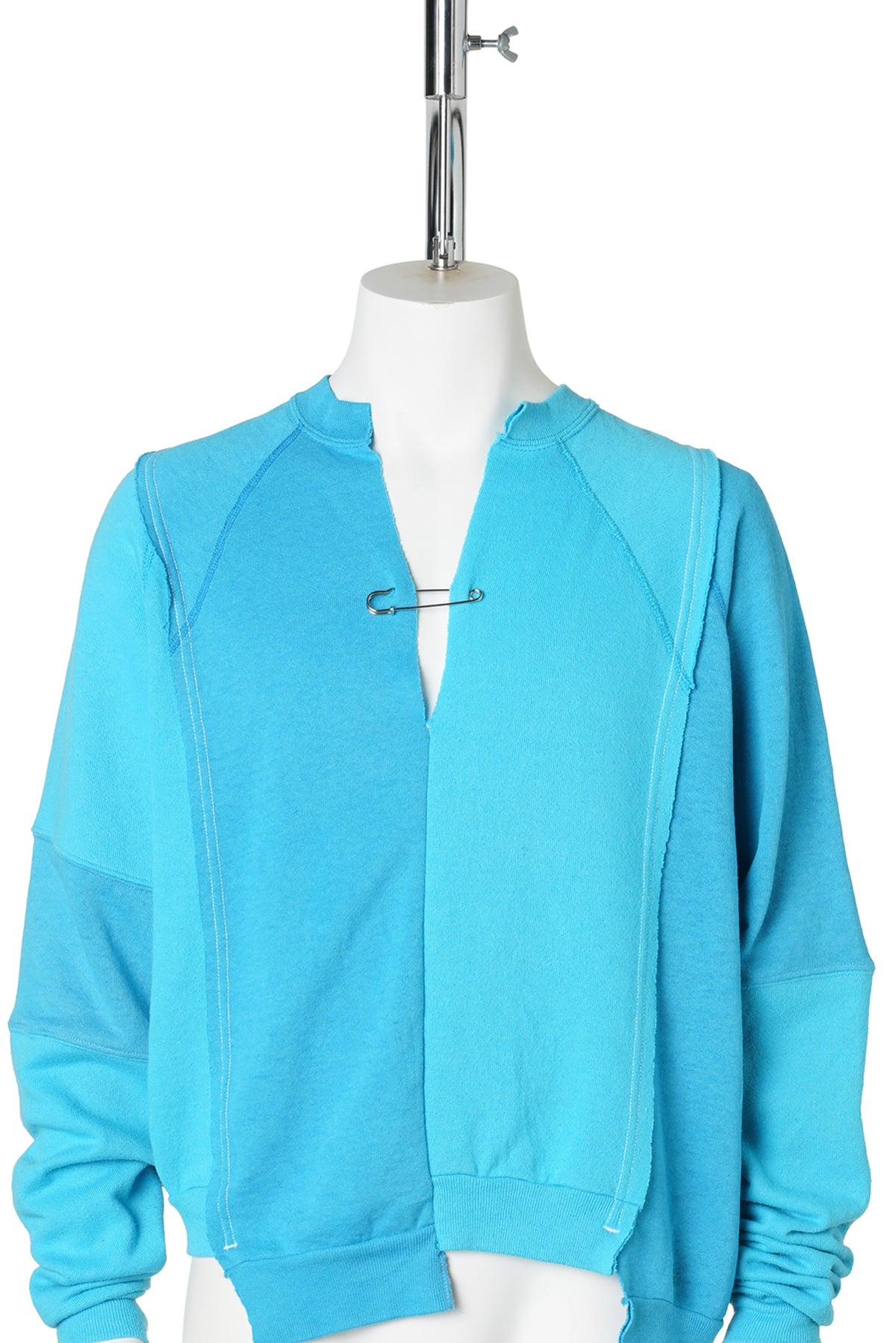 REWORKED RAGLAN SWEATSHIRT / BLUE