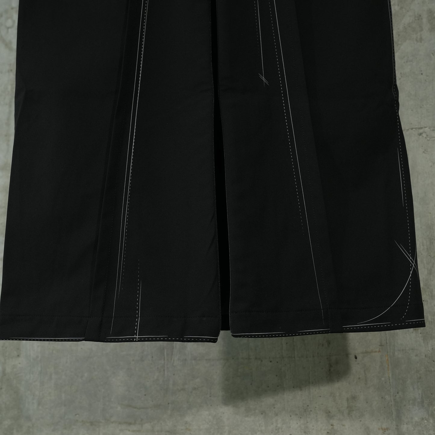 EP.6 WOMEN 01 SKIRT / BLACK