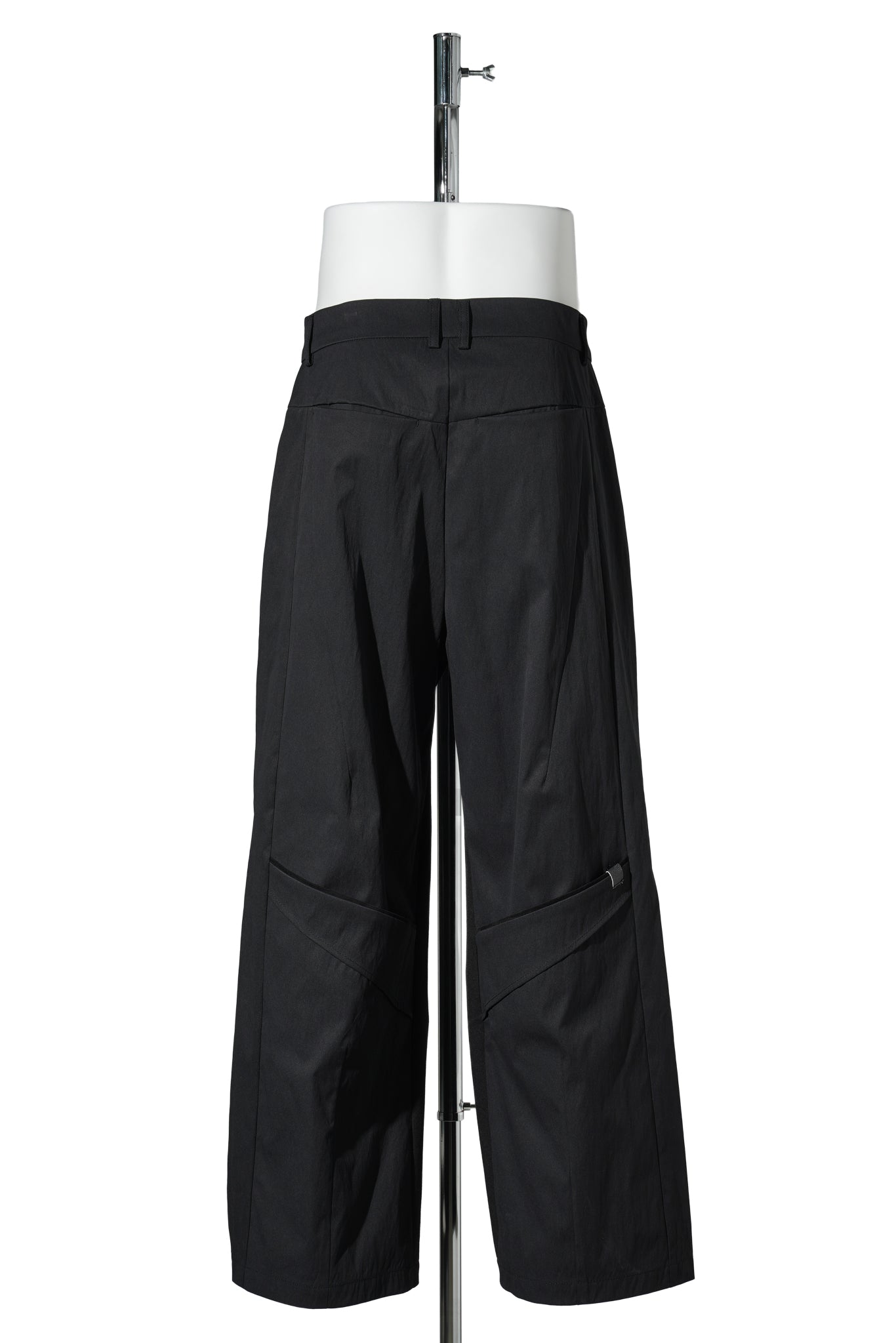 EP.9 01 TROUSERS / BLACK