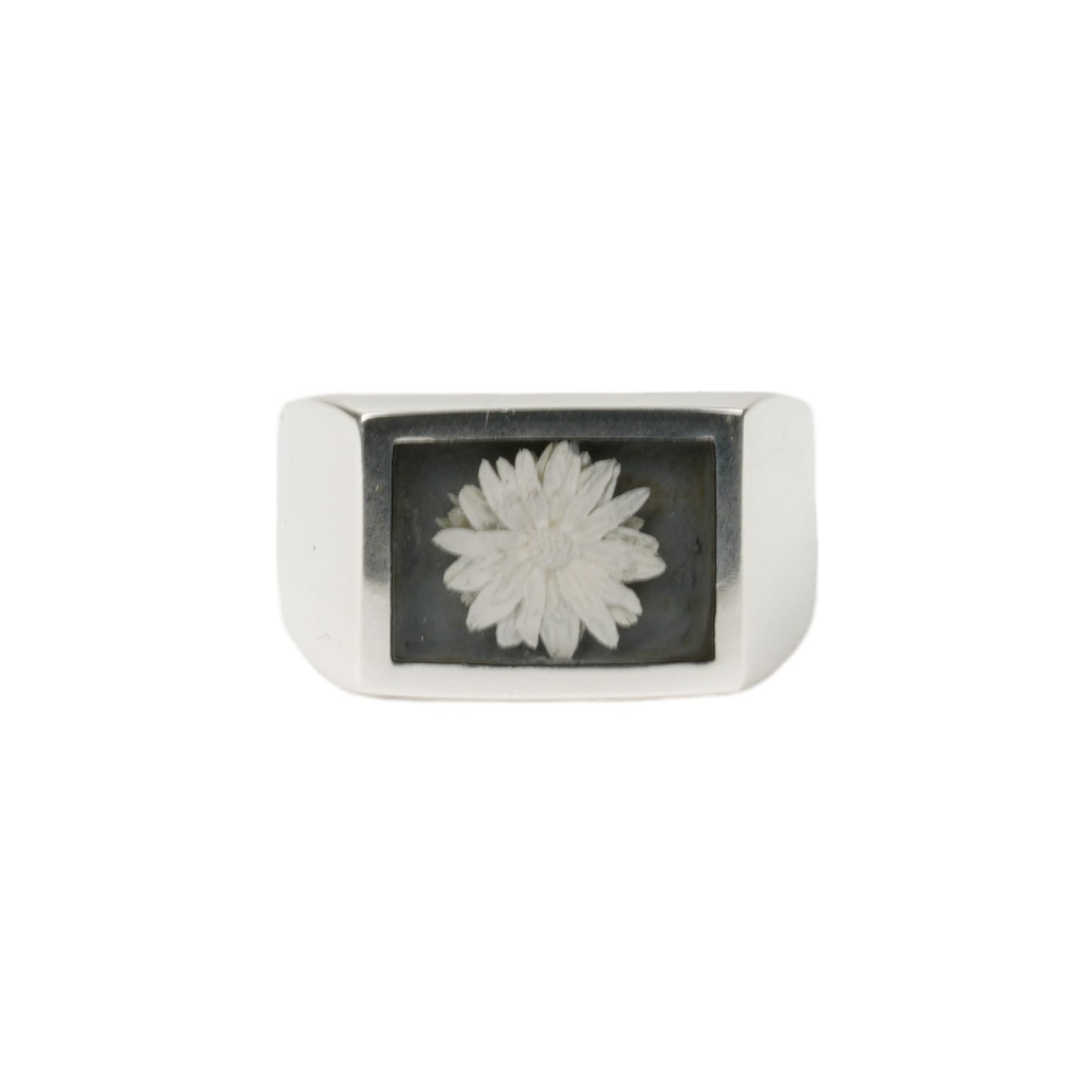 SIGNET RING WITH GRAY FLOWER / SILVER