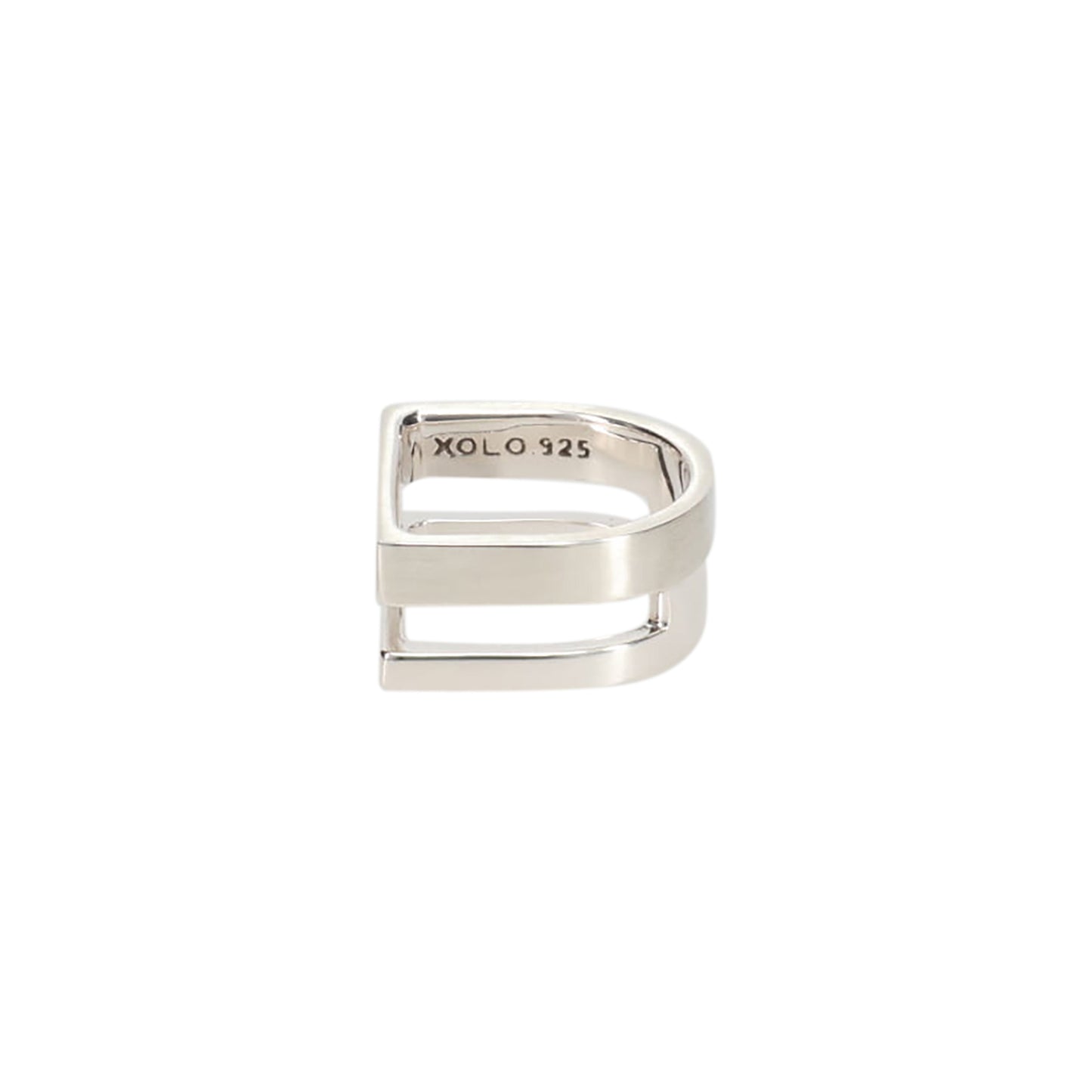 DIFFERENT WIDTH RING WITH HAIR LINE / SILVER