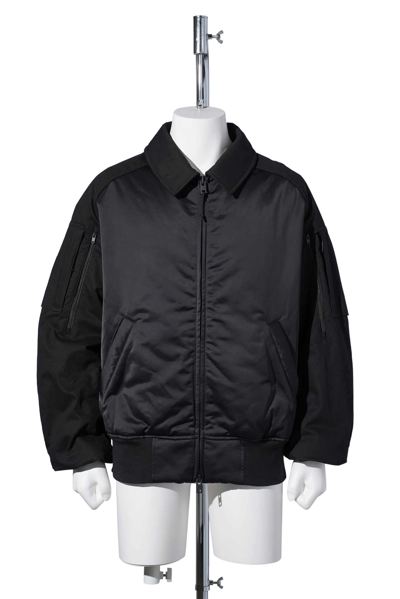 COTTON-BCI PRT BOMBER JKT / BLACK