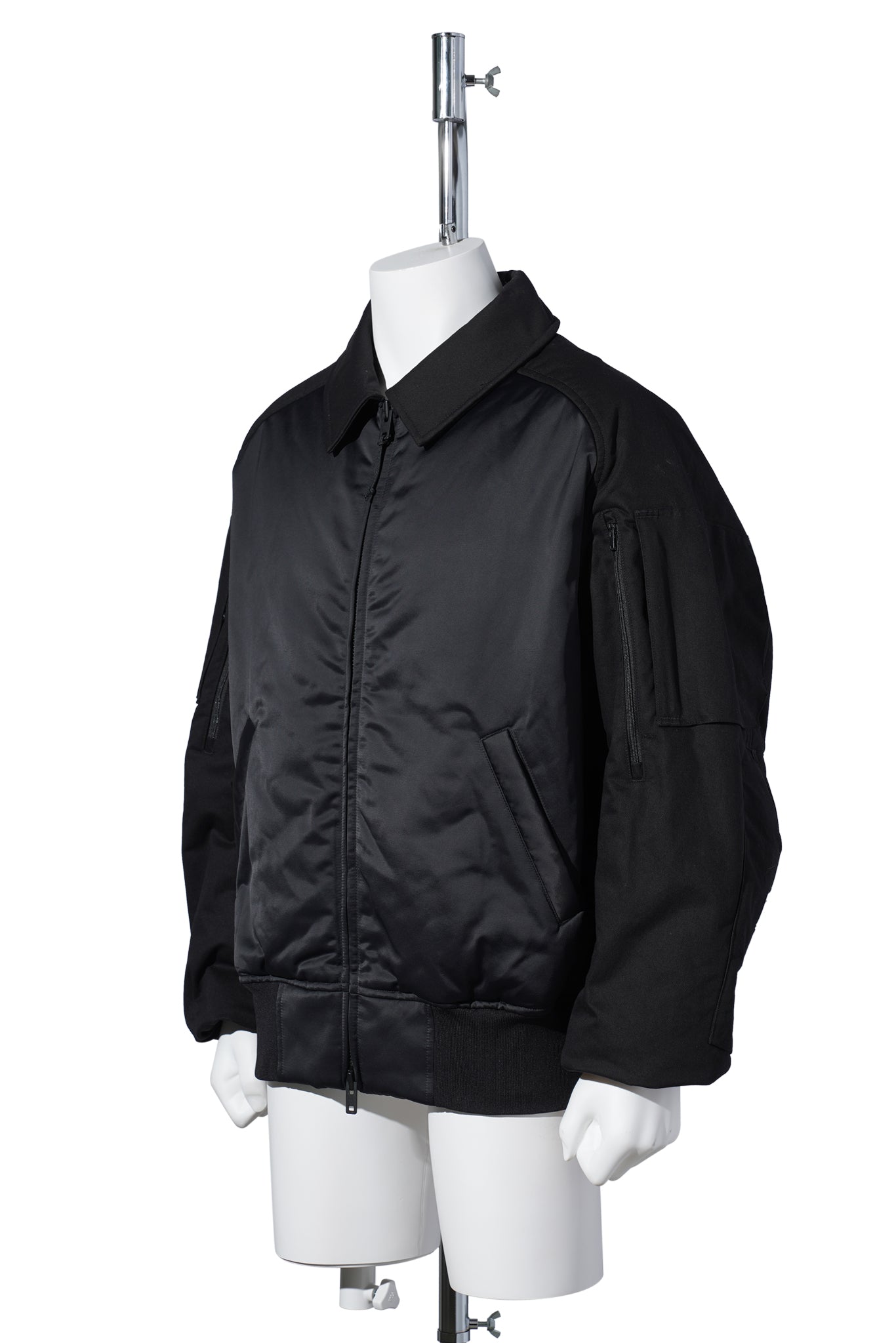 COTTON-BCI PRT BOMBER JKT / BLACK