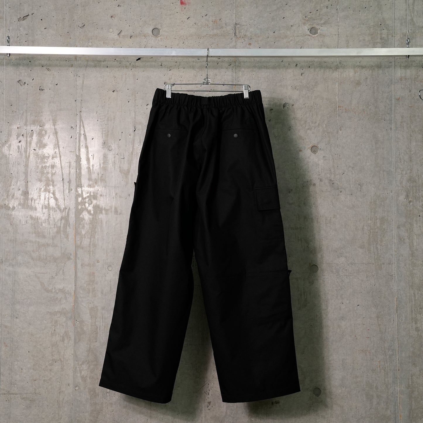 M VENT CARGO PN / BLACK