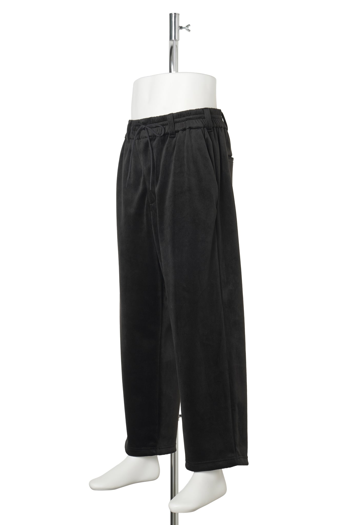 M VC TP / BLACK