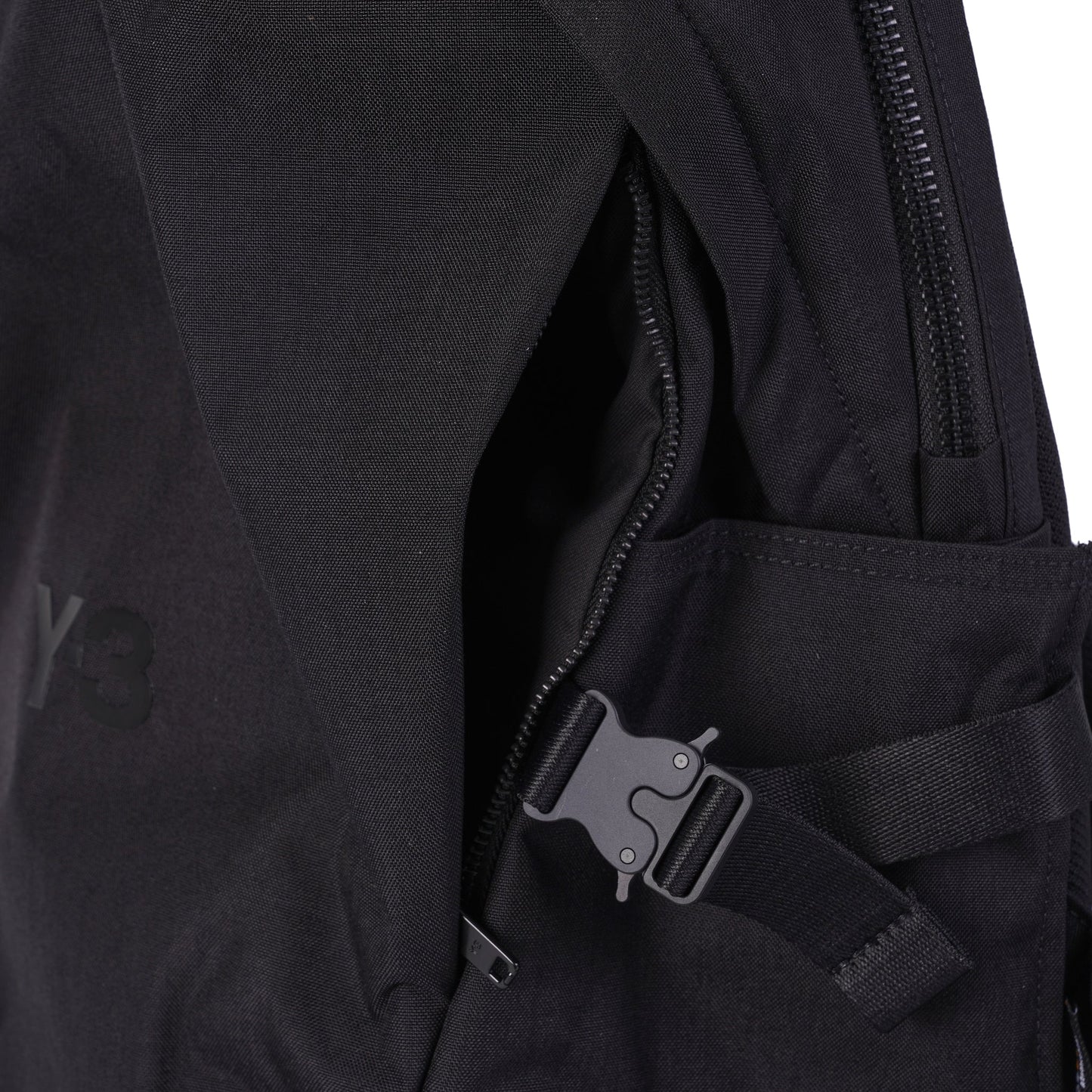 Y-3 STAPL BACKP / BLACK