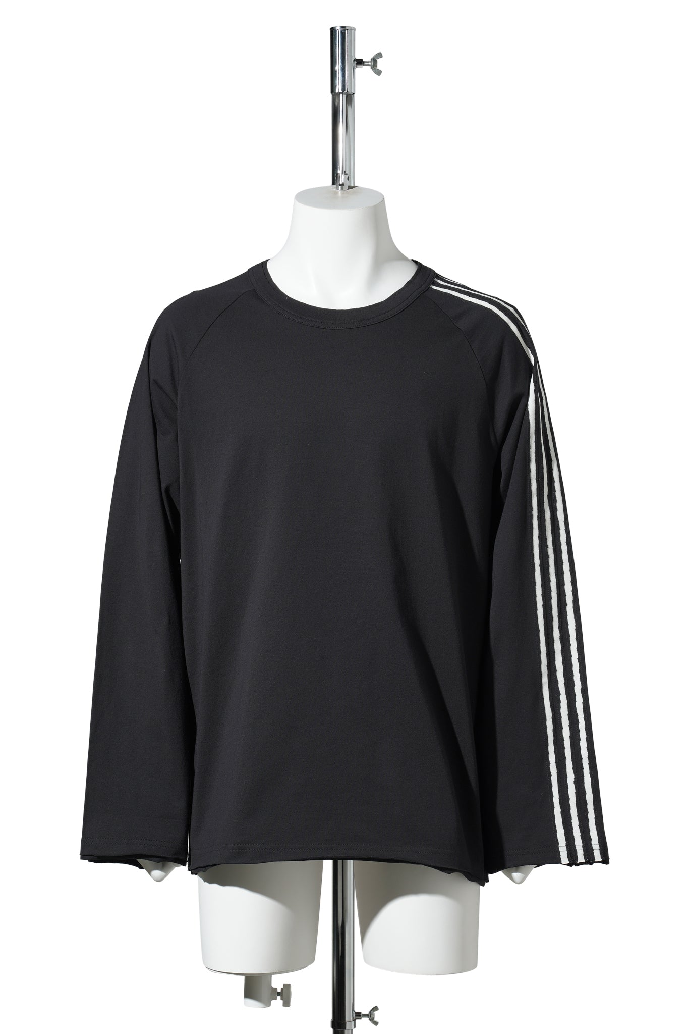 RE 3S LS TEE / BLACK