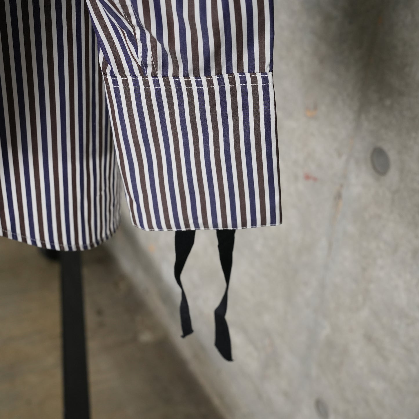 OVERSIZED SHIRT PATCH POCKETS / BROWN/WHITE/NAVY