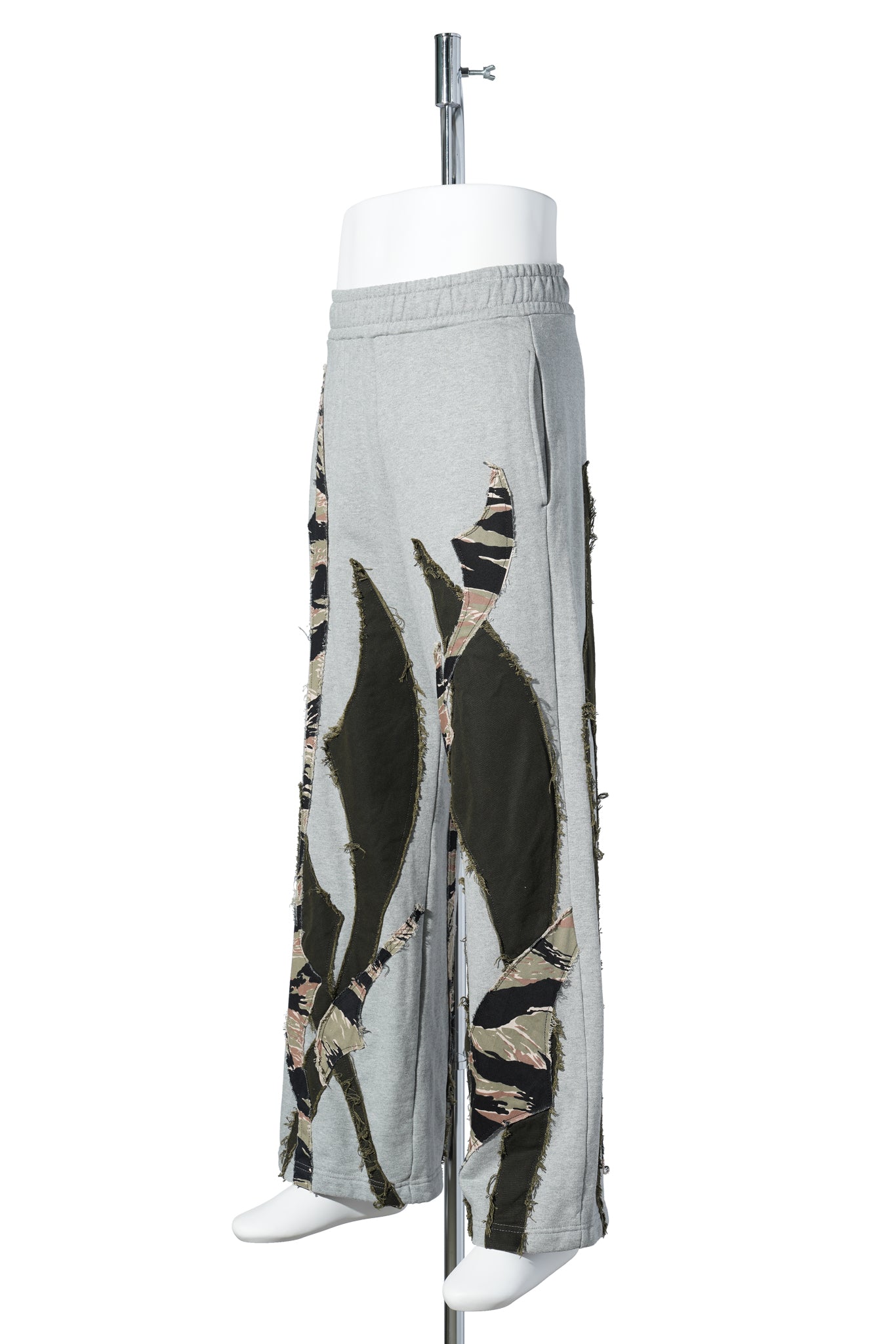 TRIBAL SWEAT PANTS / ASST