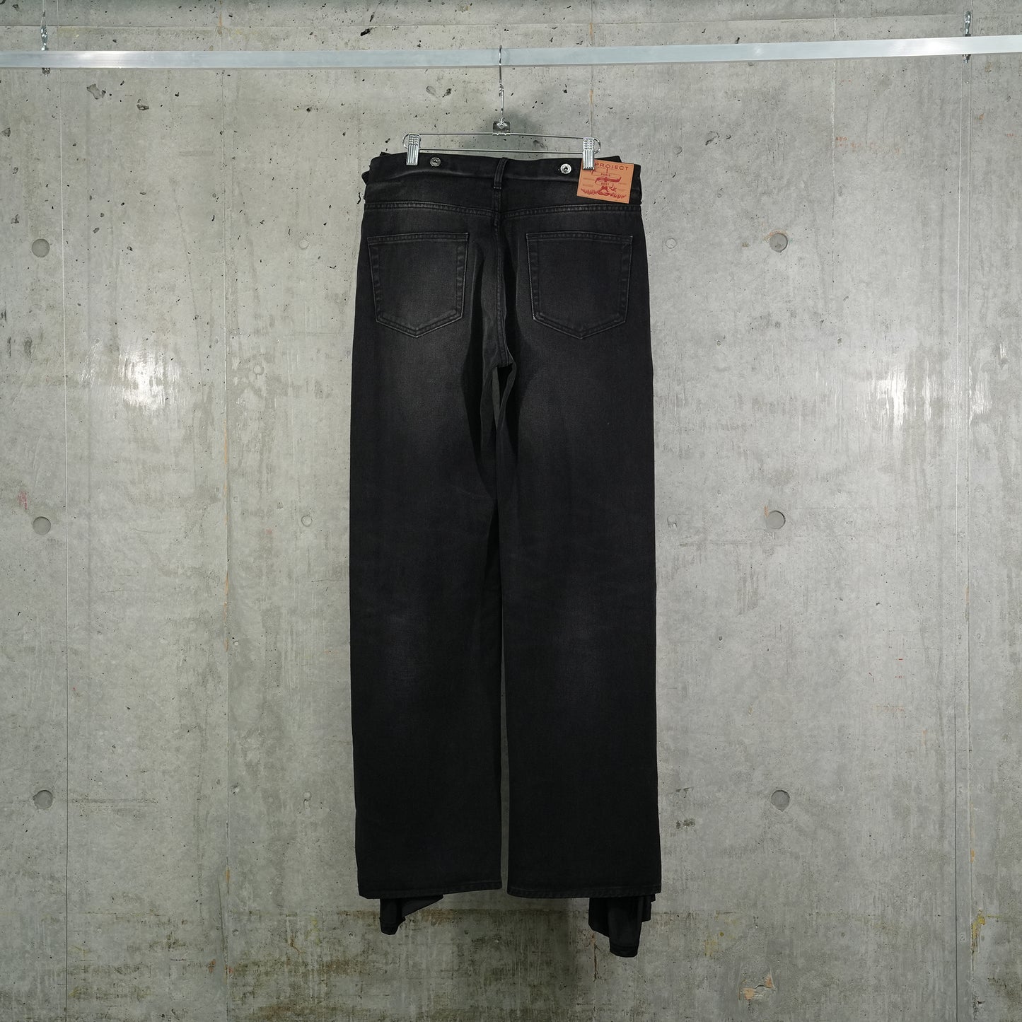 COLLAPSED WAIST JEANS / FADED BLACK/BLACK