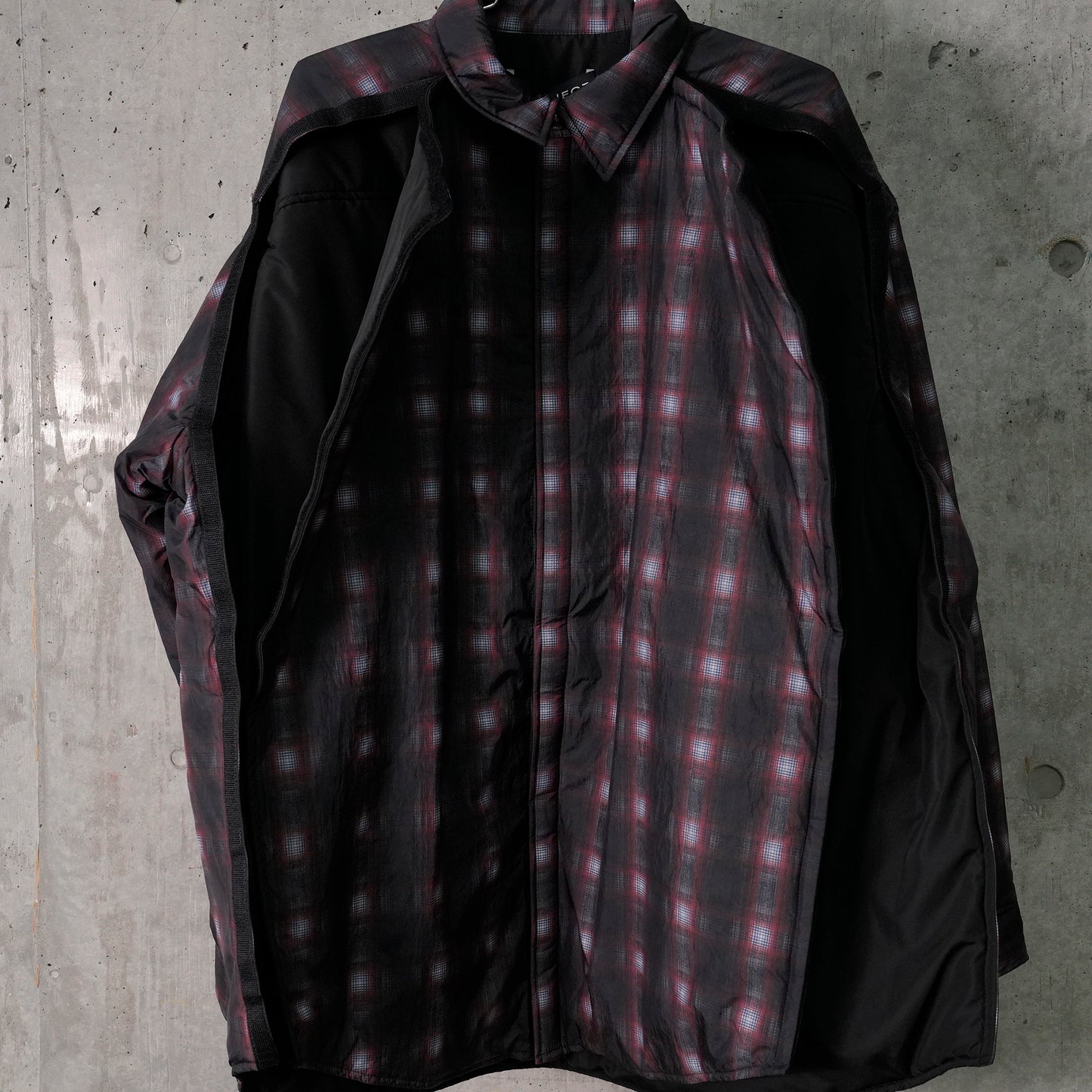 VELCRO PADDED OVERSHIRT / RED/GREY CHECK