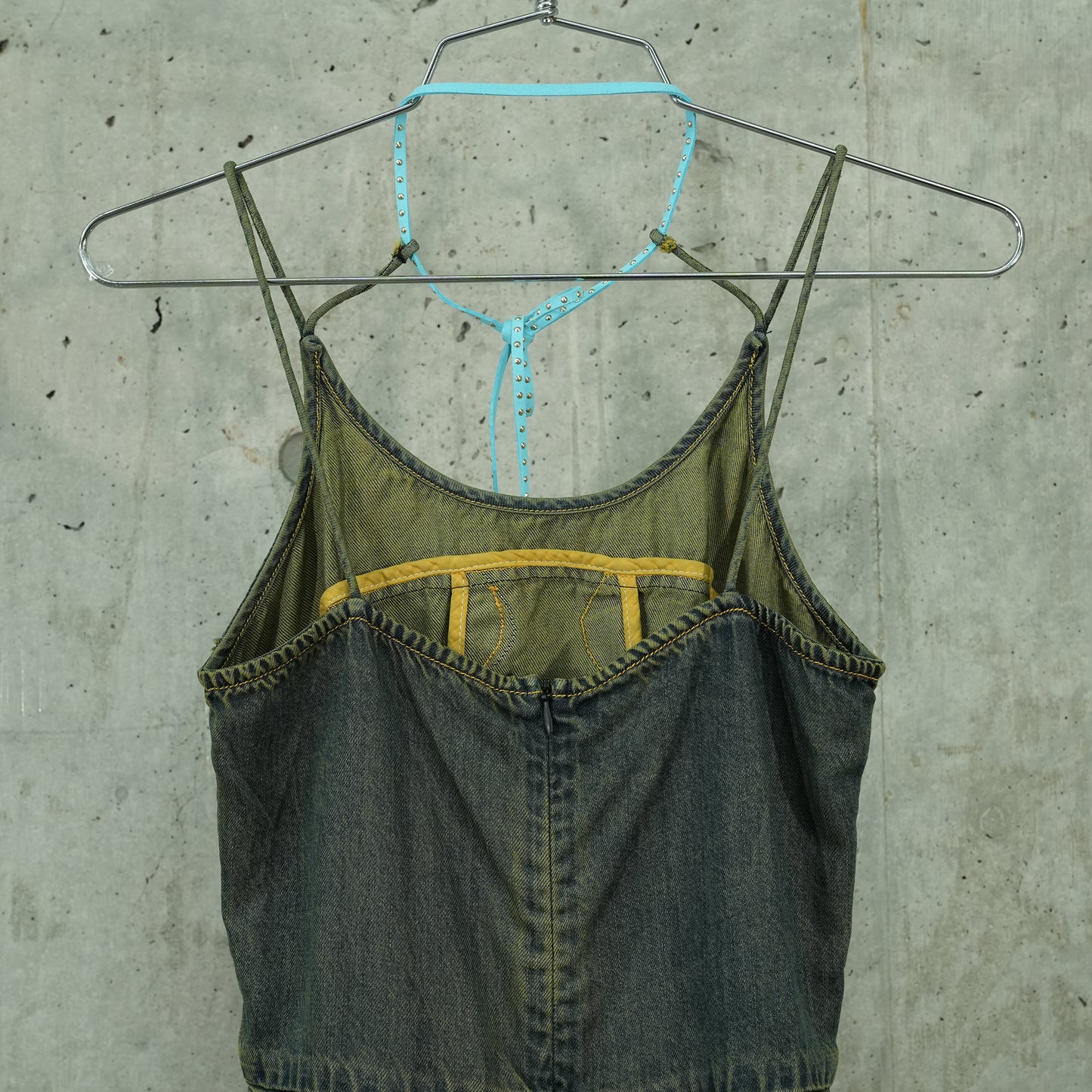 DENIM HALTER TOP / BLUE