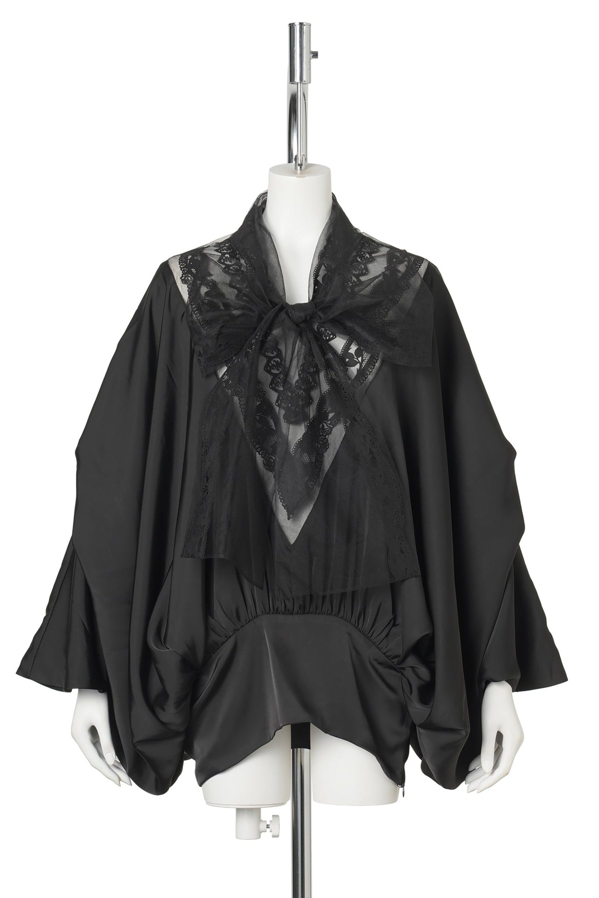 LACE BOW BATWING DRESS / BLACK