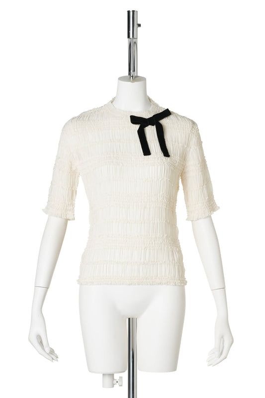 SHIRRED RIBBED TOP WITH VELVET BOW / IVORY