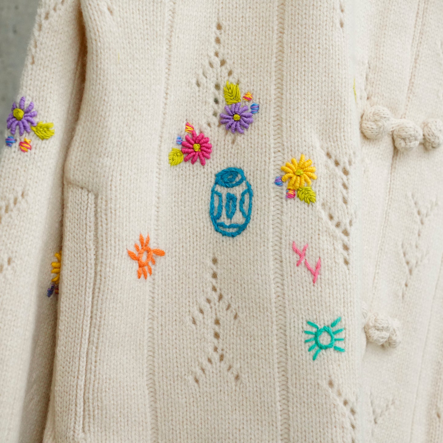 DAISY OVERSIZED HOOD JACKET / CHALK