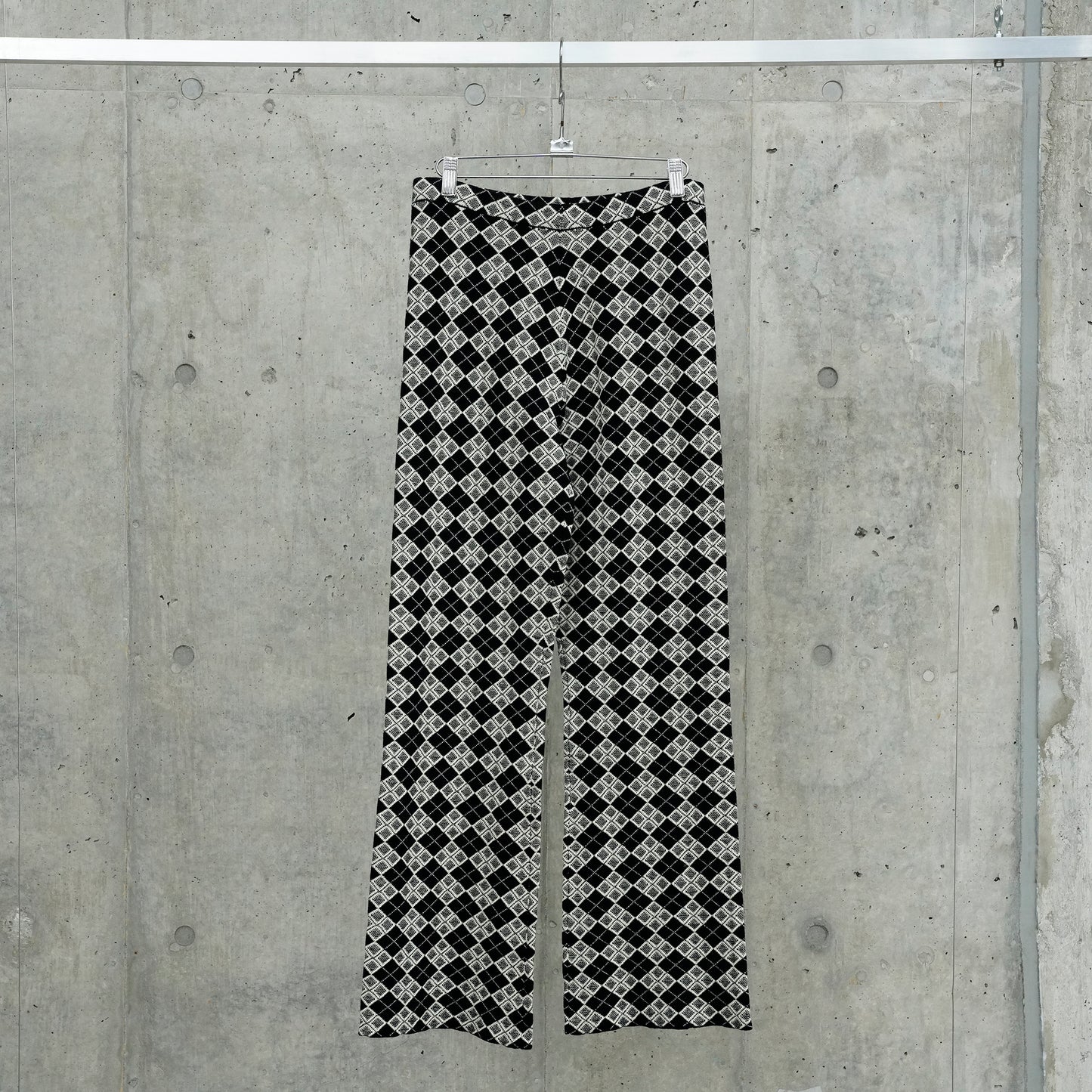 ARGYLE SLIM PANT / BLACK/WHITE