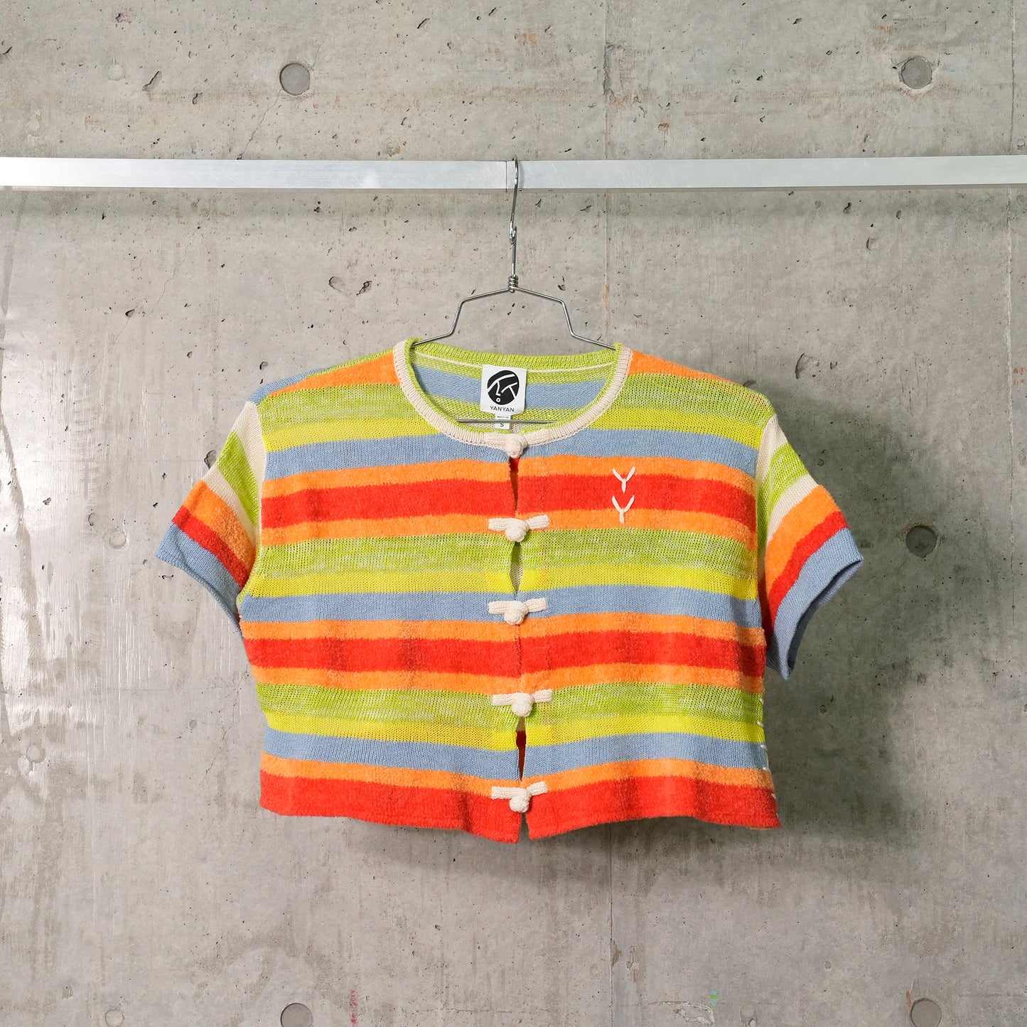 FLOATEE CROP SS SHIRT / LIME/RED MULTI