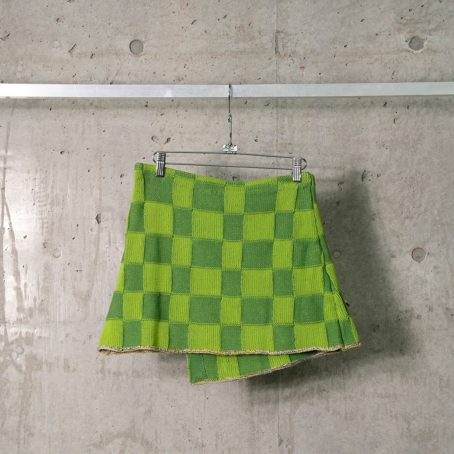 EMBELLISHED CHECK WRAP MINI SKIRT / GRASS GREEN