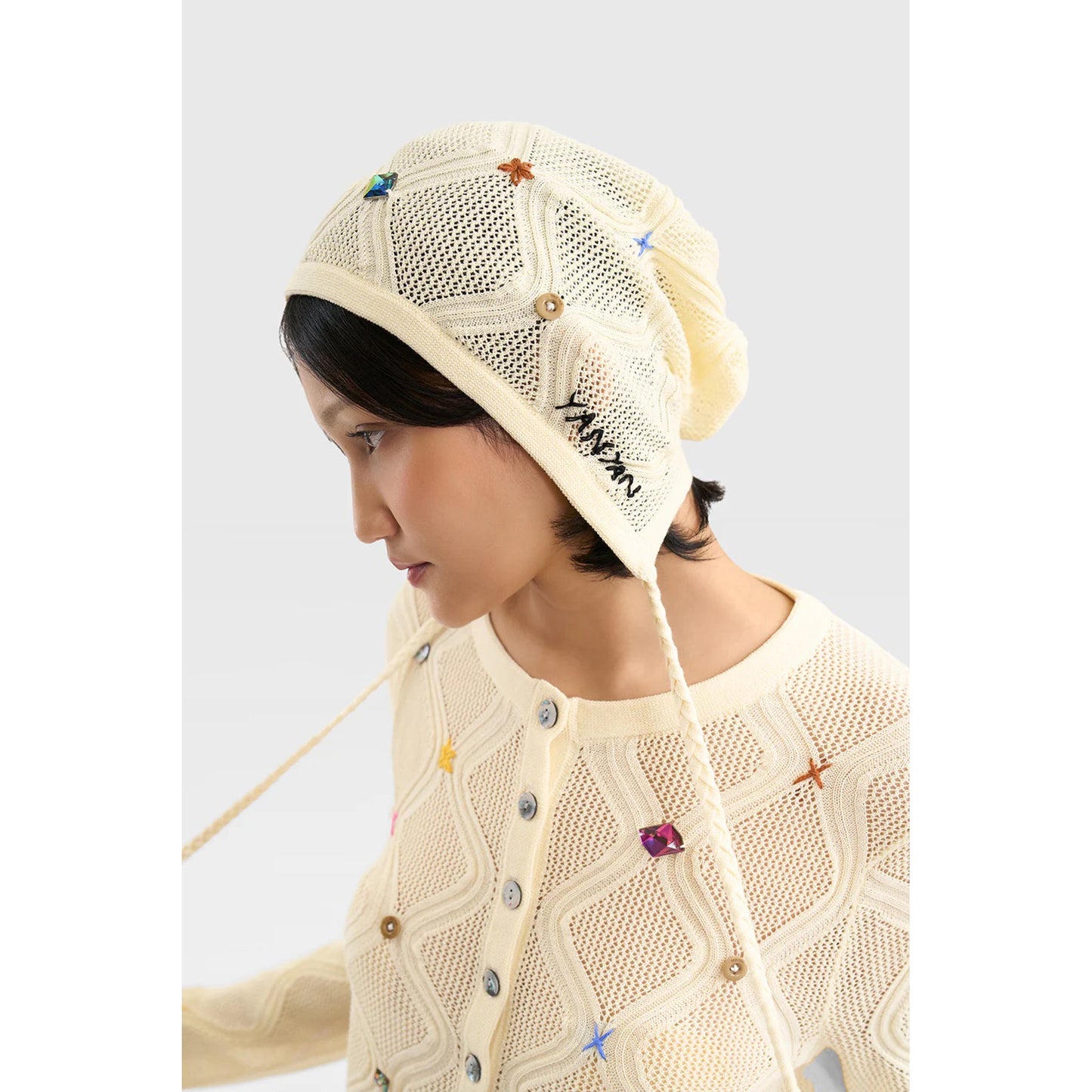 LATTICE BEANIE WITH STRING / IVORY
