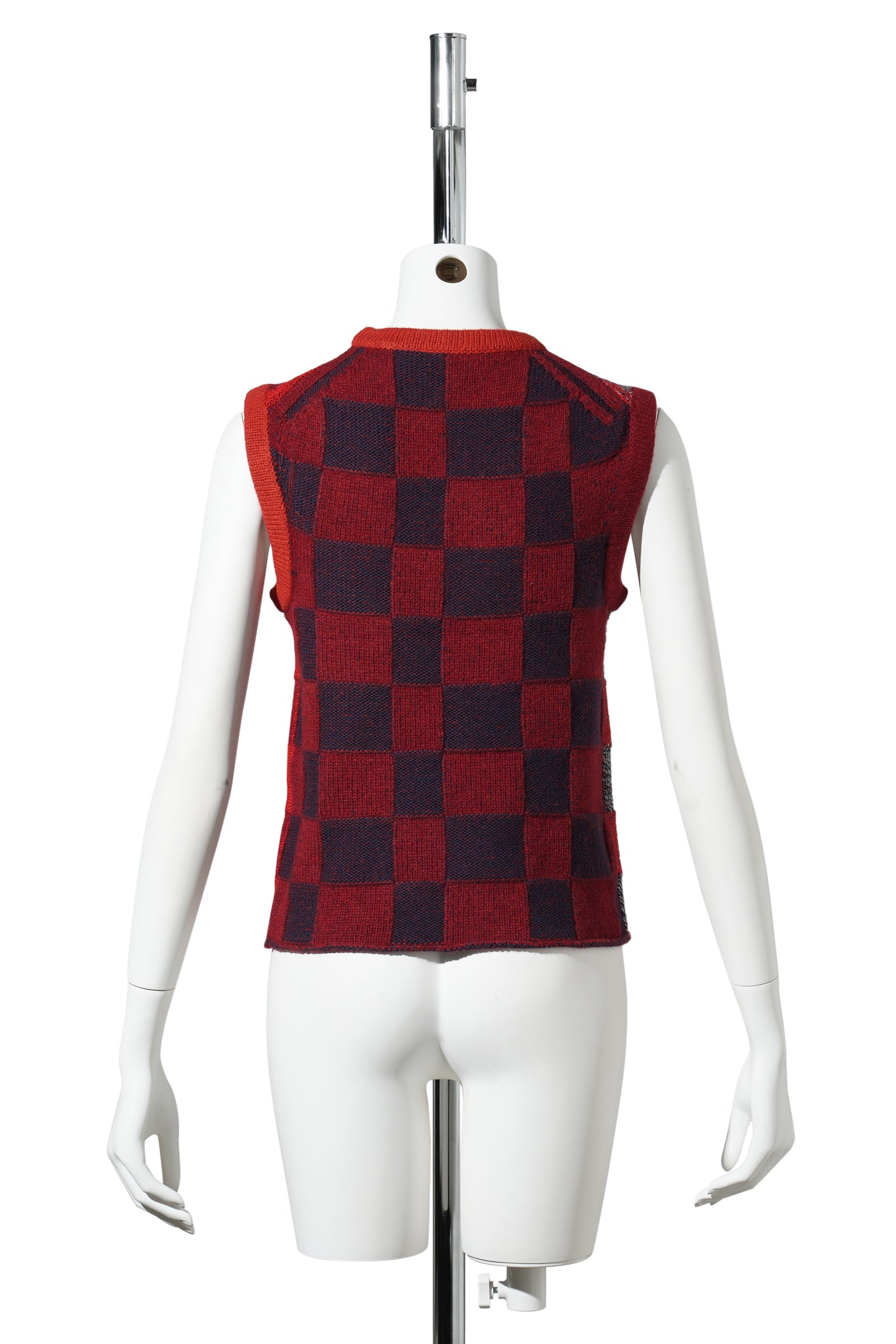 PLAITED CHECK TANK / GREY/RED